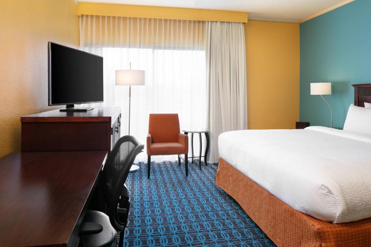 Chester Inn & Suites Sharonville Eksteriør bilde