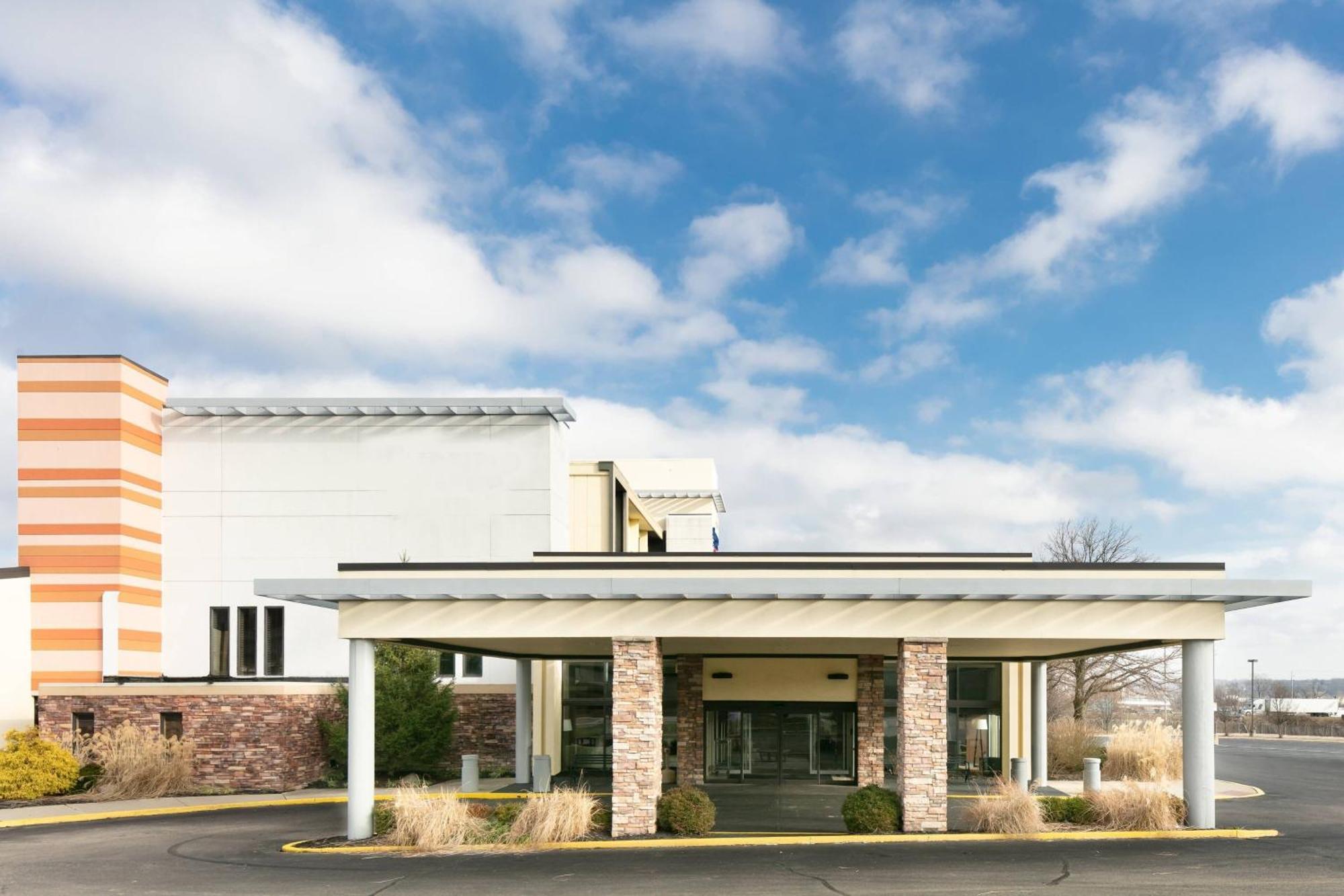 Chester Inn & Suites Sharonville Eksteriør bilde